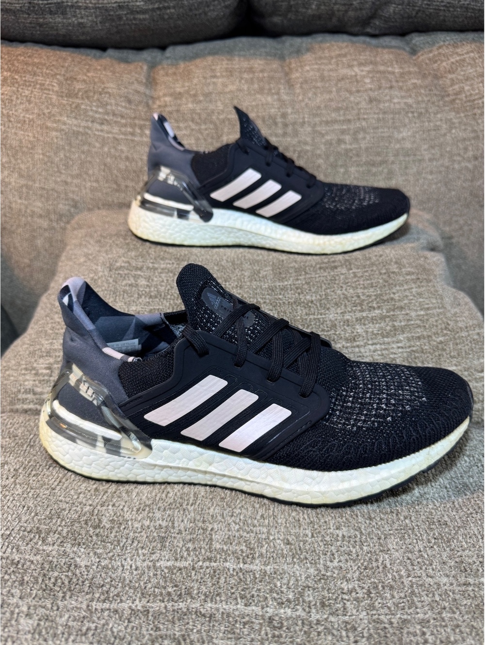 Adidas Ultraboost 20 Primeblue Core Black White Women’s Size 9.5